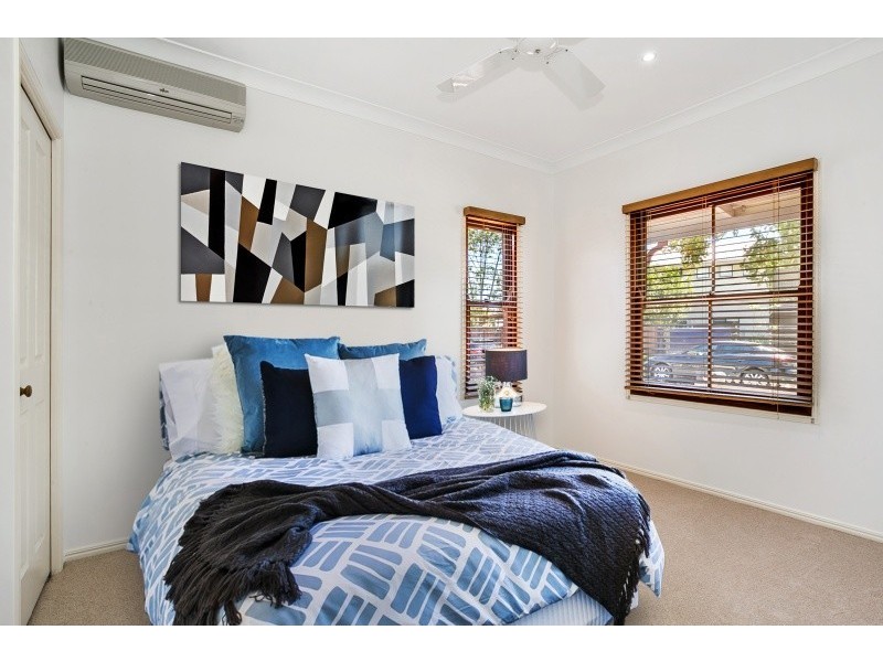 26 Randerson Street, Forest Lake QLD 4078