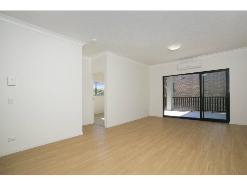 11 Lyons Terrace, Windsor QLD 4030