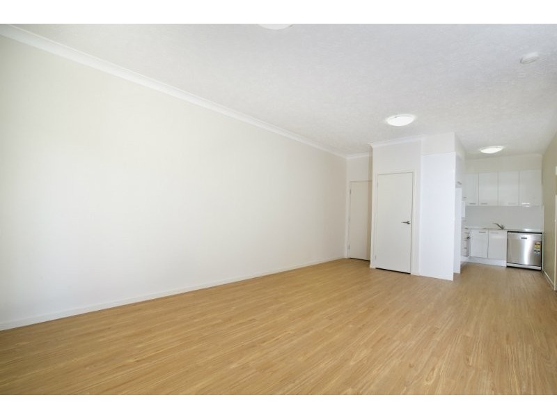 11 Lyons Terrace, Windsor QLD 4030