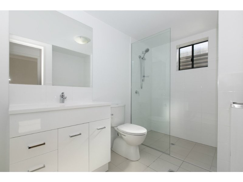 11 Lyons Terrace, Windsor QLD 4030