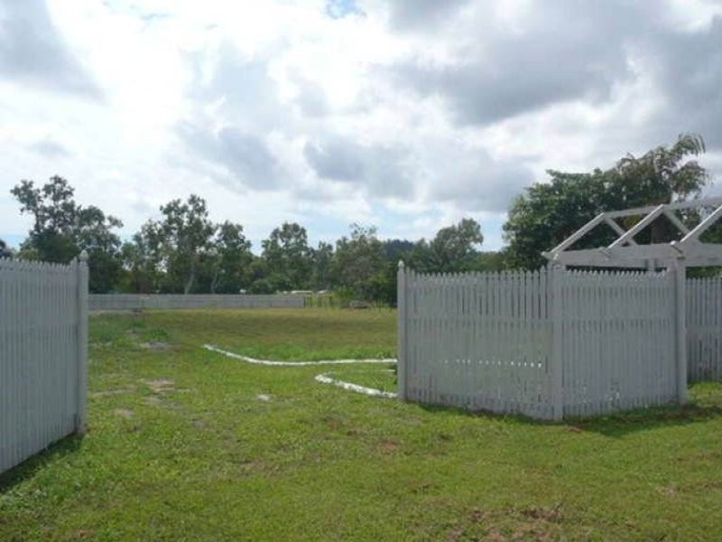 31 Aurora Drive, Black River QLD 4818