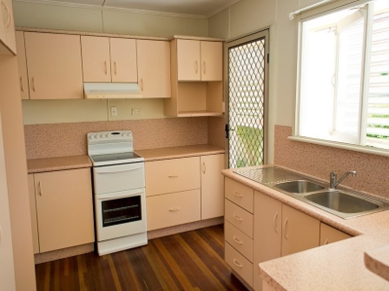 4 Yapp Street, Vincent QLD 4814