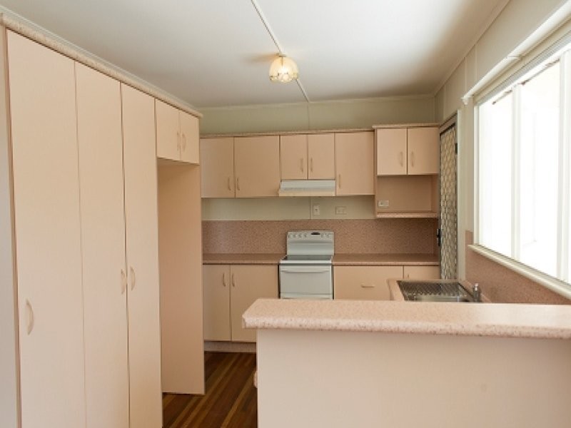 4 Yapp Street, Vincent QLD 4814