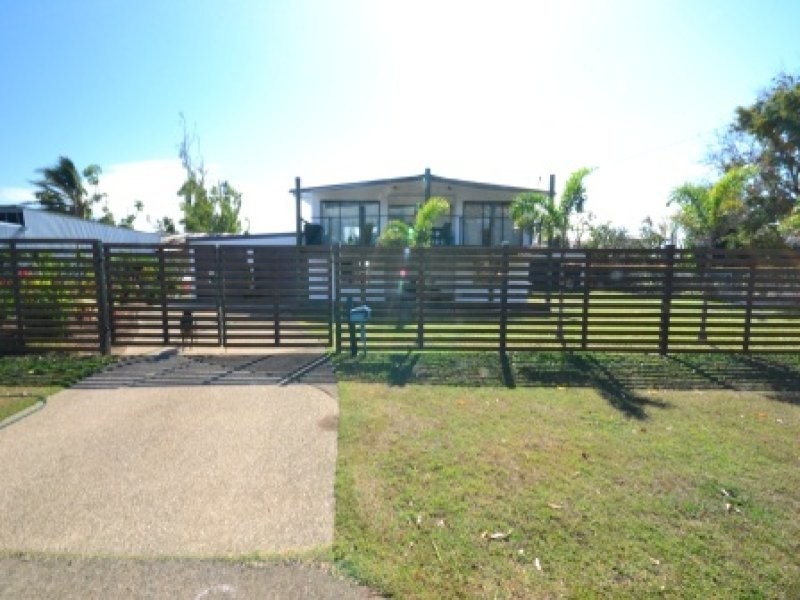 14 Leefe Street, Cardwell QLD 4849