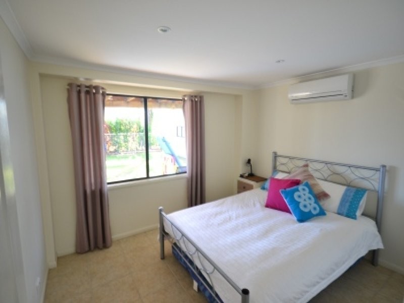 14 Leefe Street, Cardwell QLD 4849