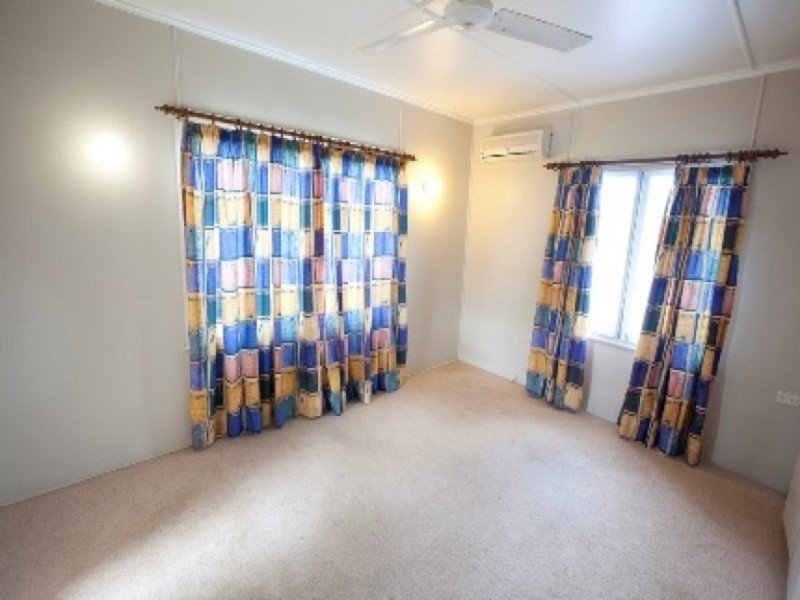 1 Bomana Street, Aitkenvale QLD 4814