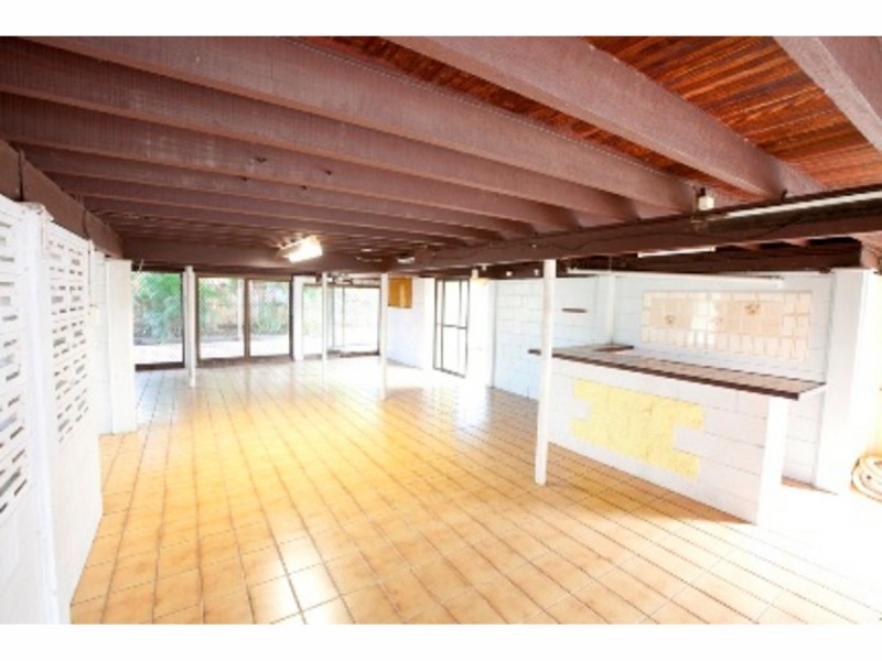 1 Bomana Street, Aitkenvale QLD 4814