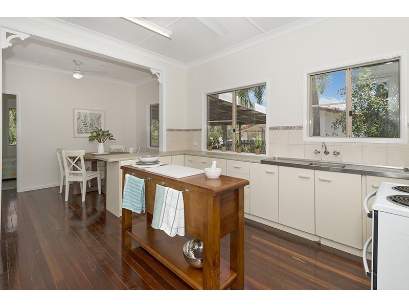 1065 Riverway Drive, Rasmussen QLD 4815