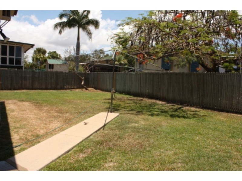 25 Pixley Crescent, Heatley QLD 4814