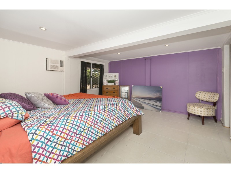 32 Lowth Street, Rosslea QLD 4812