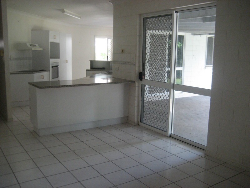 36 Lambert Street, Heatley QLD 4814