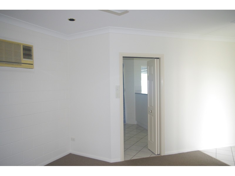 36 Lambert Street, Heatley QLD 4814