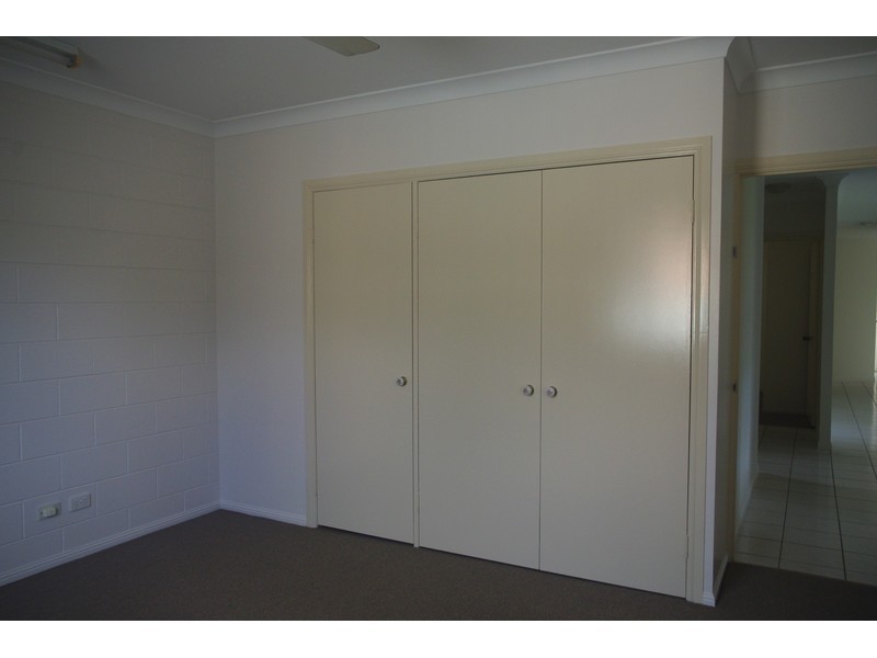 36 Lambert Street, Heatley QLD 4814