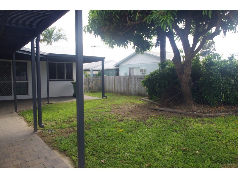 36 Lambert Street, Heatley QLD 4814