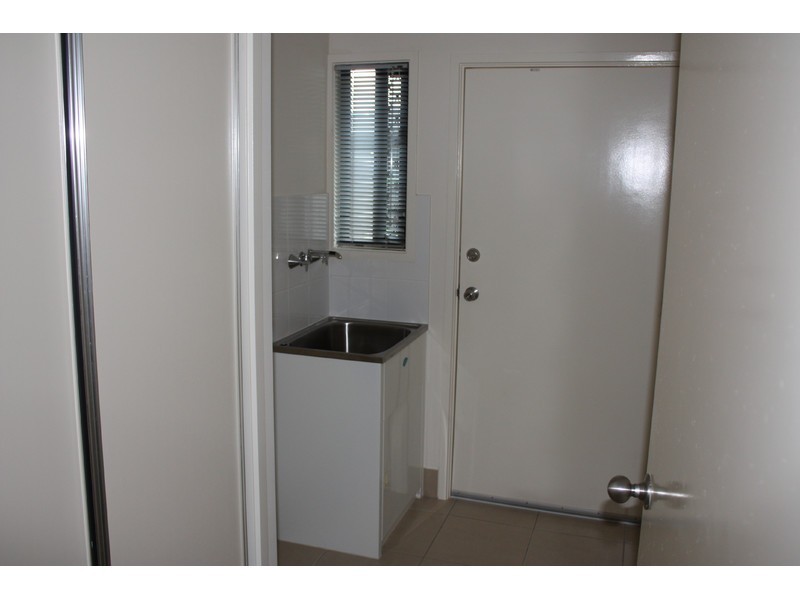 1 Benedore Street, Rasmussen QLD 4815