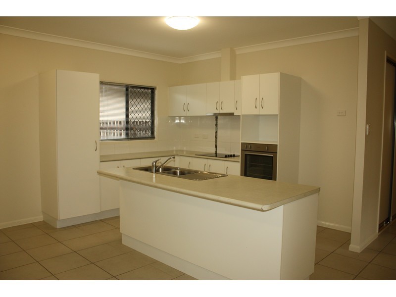 6 Corang Way, Kelso QLD 4815