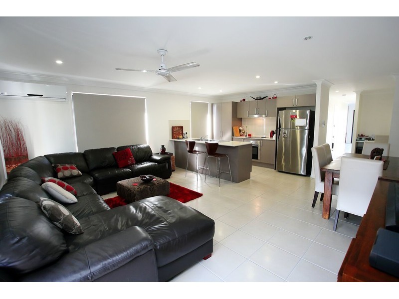 86 Willowbank Drive, Kirwan QLD 4817