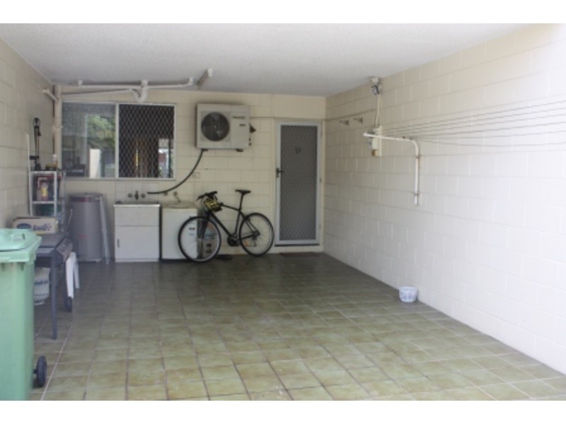 13/352 Ross River Road, Cranbrook QLD 4814