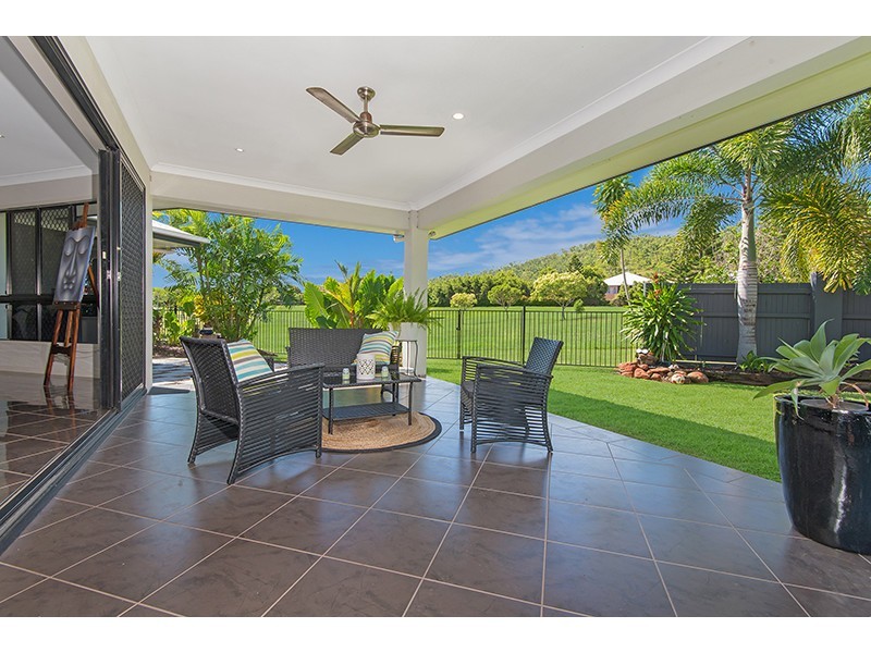 7 Sarina Court, Mount Louisa QLD 4814