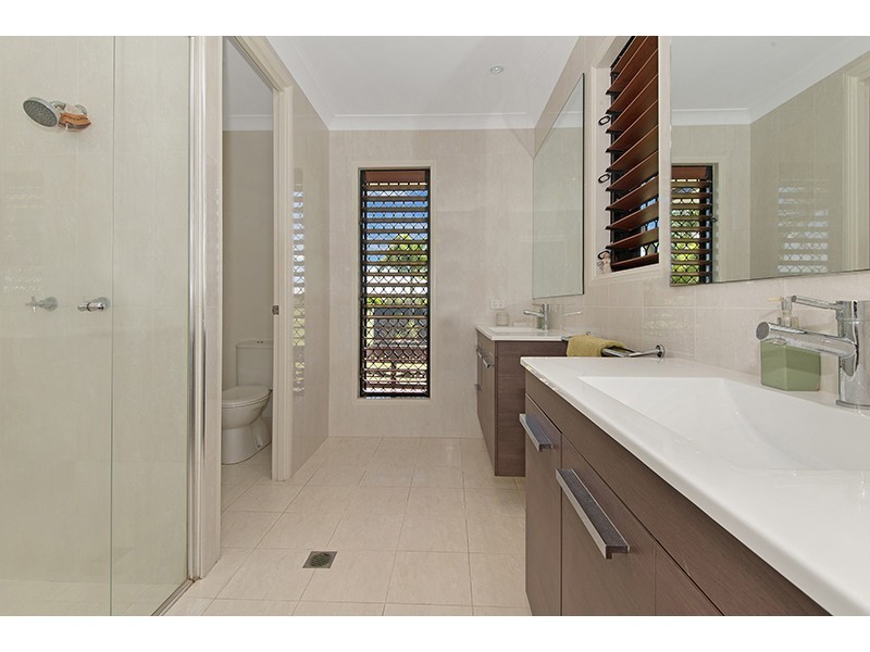 7 Sarina Court, Mount Louisa QLD 4814