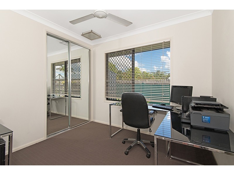 7 Sarina Court, Mount Louisa QLD 4814