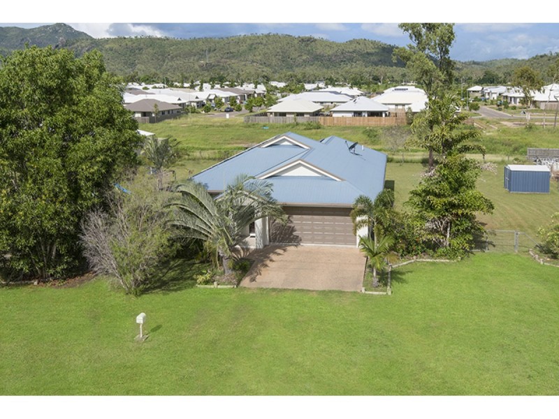 29 Dartmoor Drive, Kelso QLD 4815