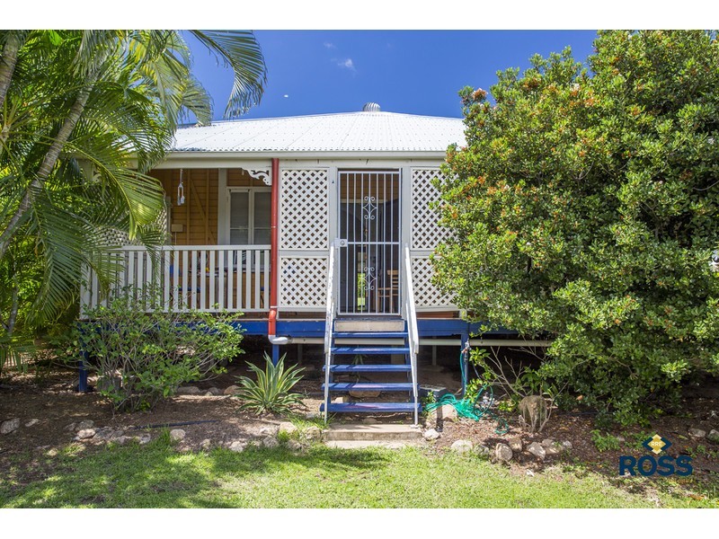 15 Harold Street, West End QLD 4810