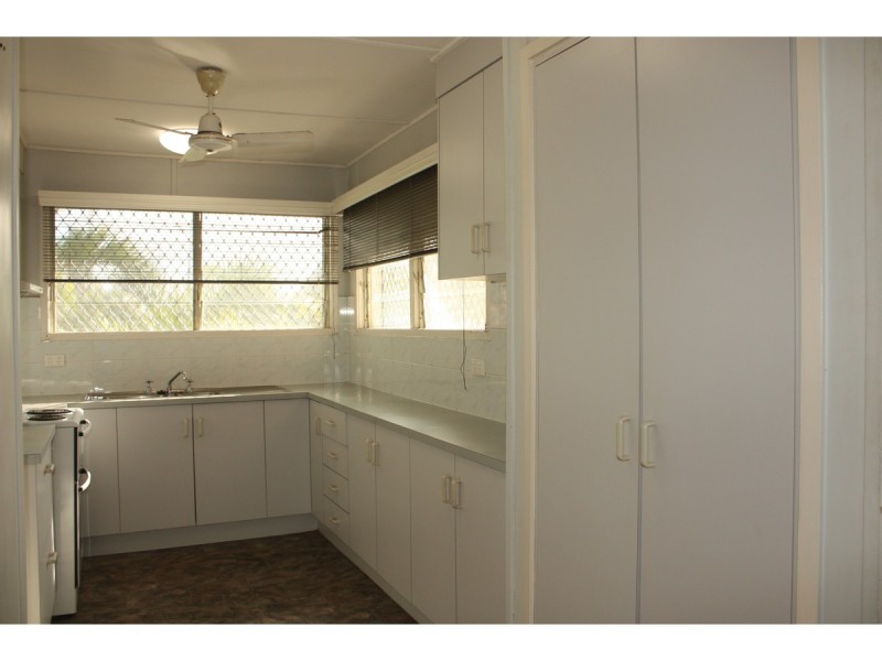 9 Leopold, Aitkenvale QLD 4814