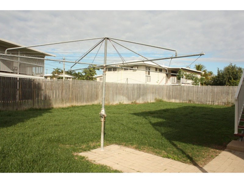 9 Leopold, Aitkenvale QLD 4814