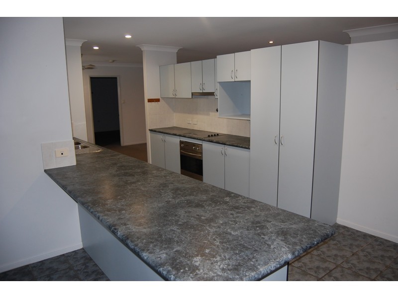 8 Oondooroo Court, Annandale QLD 4814