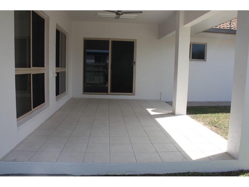 49 Elphinstone Drive, Kirwan QLD 4817