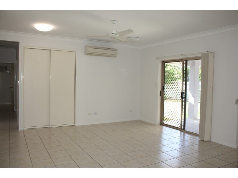 49 Elphinstone Drive, Kirwan QLD 4817