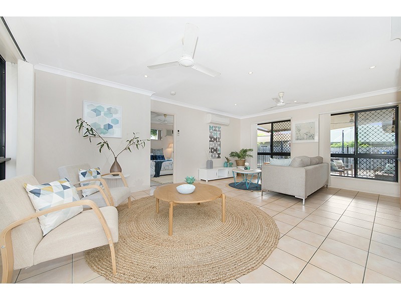 8 Curtin Place, Douglas QLD 4814