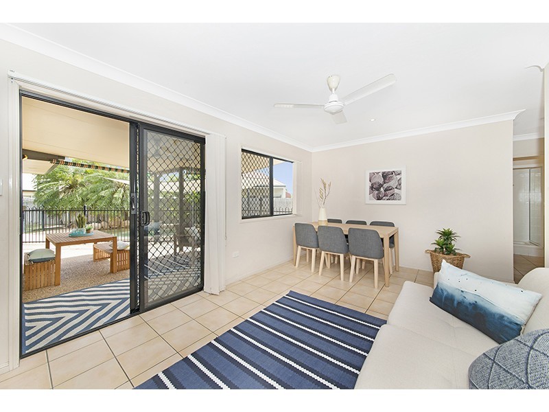 8 Curtin Place, Douglas QLD 4814