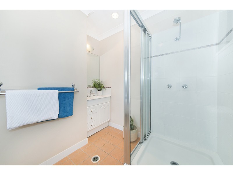 8 Curtin Place, Douglas QLD 4814