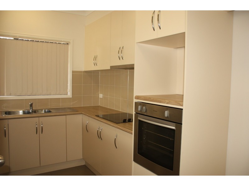 12 Sandon Place, Kelso QLD 4815