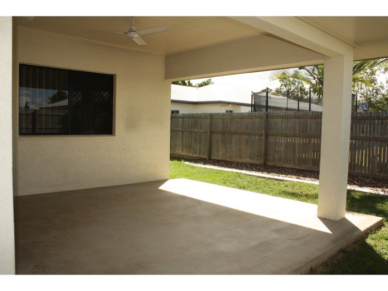 12 Sandon Place, Kelso QLD 4815