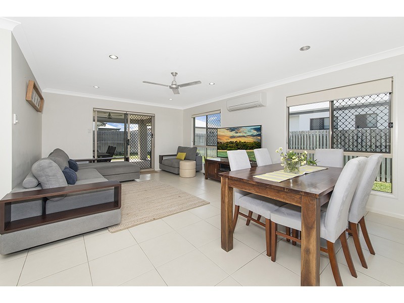 14 Nikao Street, Burdell QLD 4818