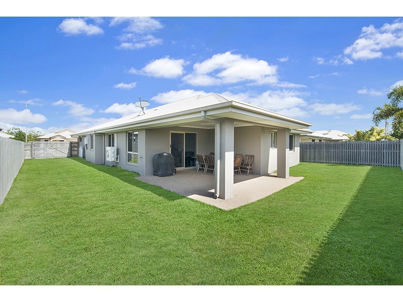 14 Nikao Street, Burdell QLD 4818