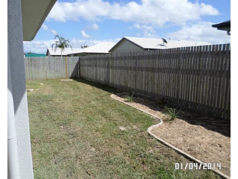 23 Hollanders Crescent, Kelso QLD 4815