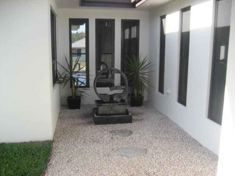 28 Bilbao Place, Bushland Beach QLD 4818