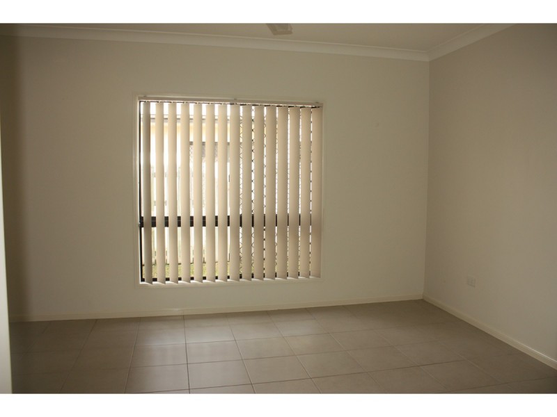 21 Skardon Place, Kelso QLD 4815