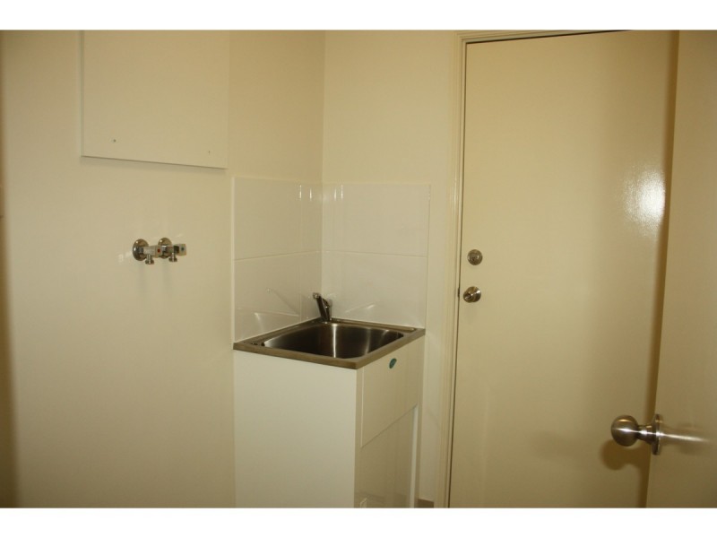 21 Skardon Place, Kelso QLD 4815