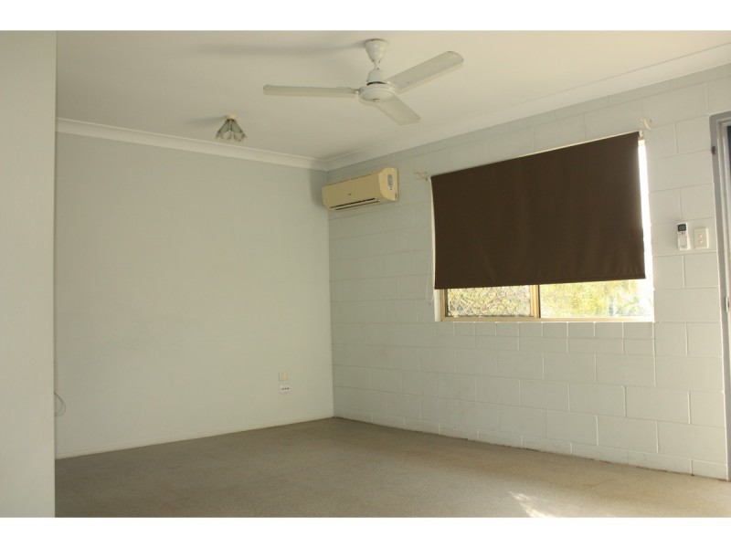 2 Lyndhurst Street, Mount Louisa QLD 4814