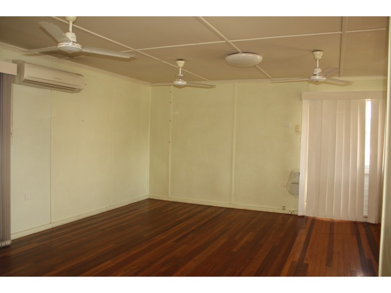 8 Warren Court, Aitkenvale QLD 4814