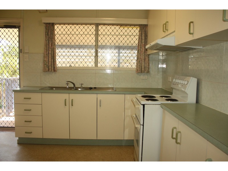 8 Warren Court, Aitkenvale QLD 4814