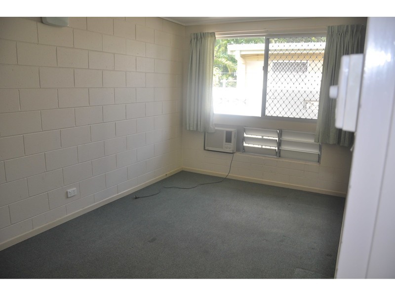 1/48 Marks Street, Hermit Park QLD 4812