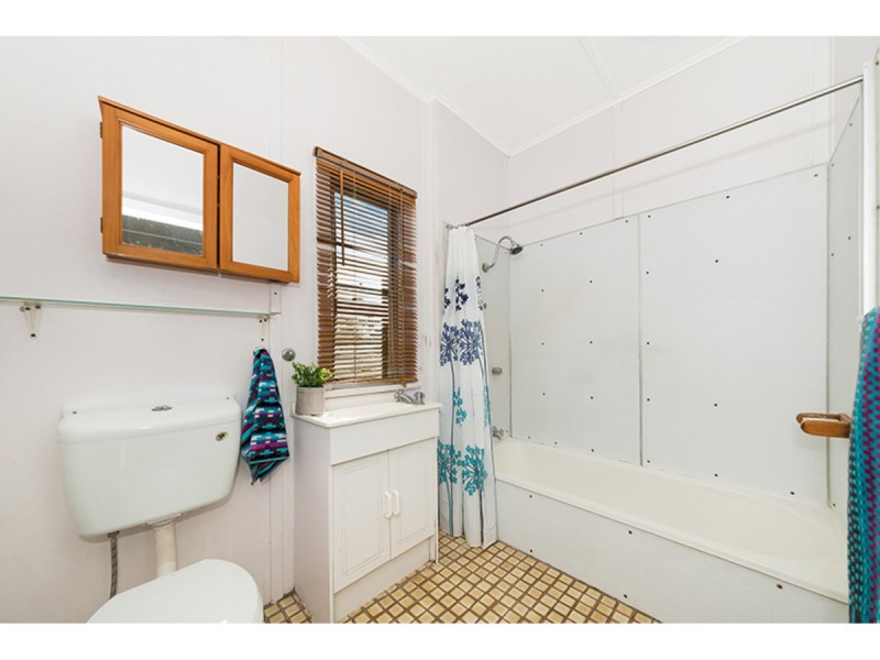 7 Lynd Street, Mundingburra QLD 4812