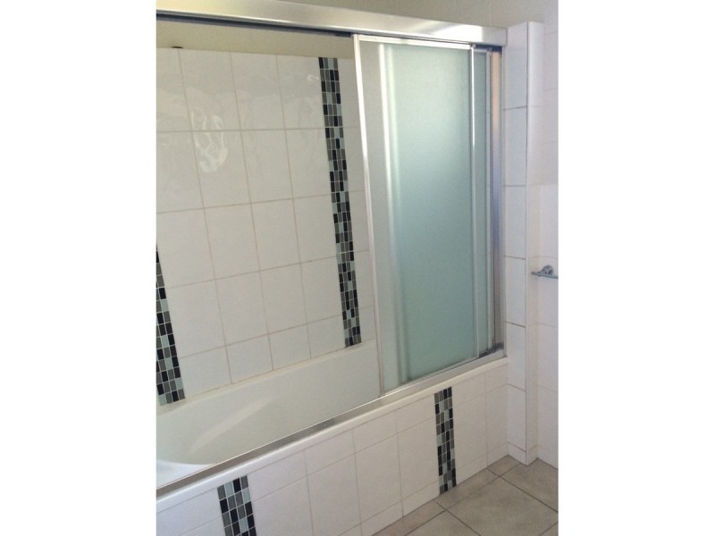 2/131 Mooney Street, Gulliver QLD 4812