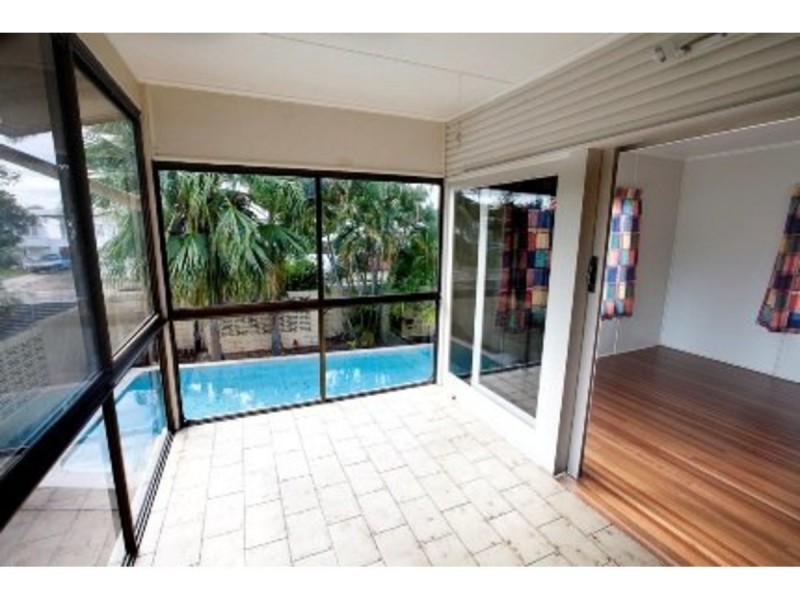 1 Bomana Street, Aitkenvale QLD 4814